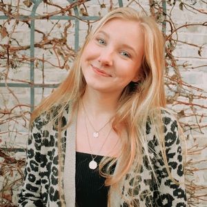 Meet your Posher, Anna